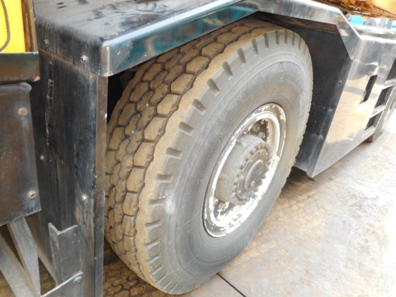 泰达诺越野起重机GR-250N -