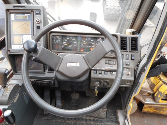 泰达诺越野起重机GR-250N -