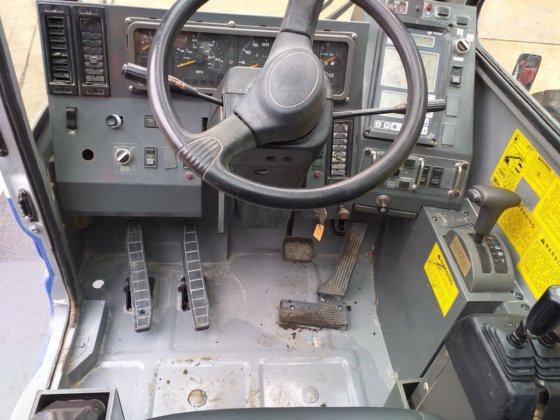 泰达诺越野起重机Gr-550ex -