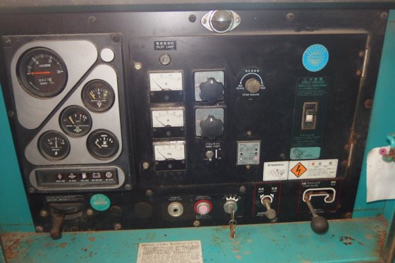 1999年Denyo发电机DCA-60SPI -