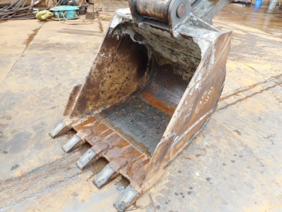 2018年沃尔沃挖掘机ec200d -