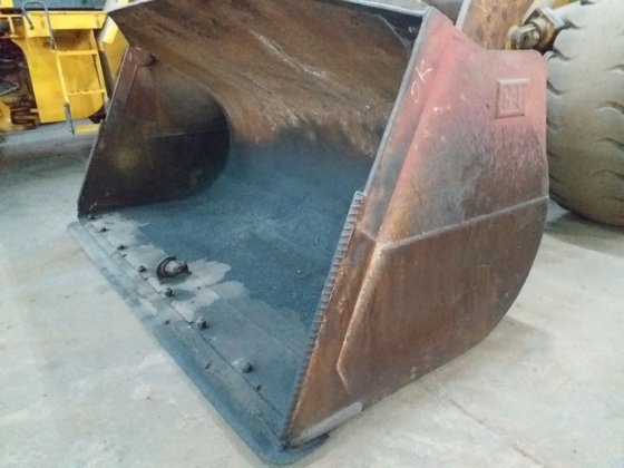 1999年履带式装载机962g -