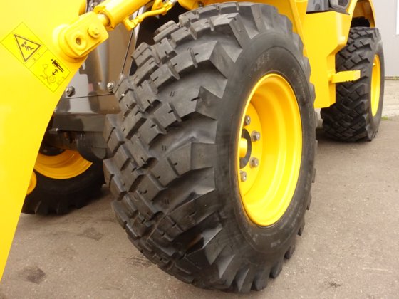 コマツ WA３０-６