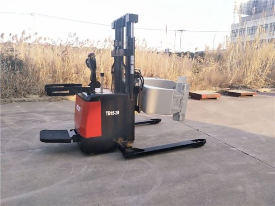 Diamter クラフト紙用 2tons 紙ロール電気スタッカー