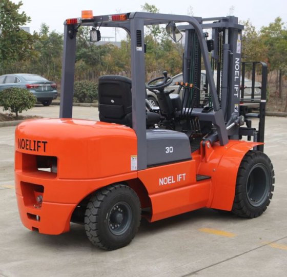 3.0T/3.5T ディーゼルフォークリフト