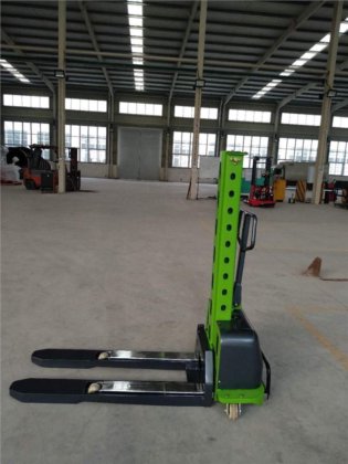 スペインバルク500kg高さ1mポータブルリフトスタッカー