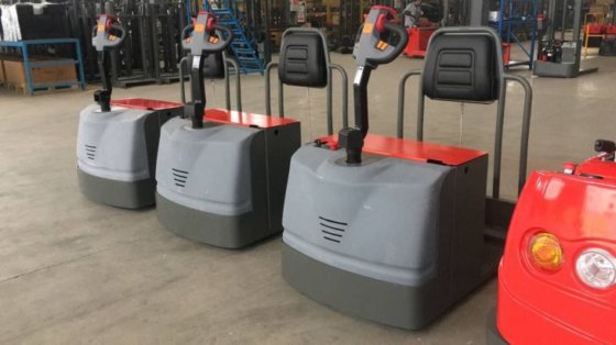 TG 電動牽引トラクター