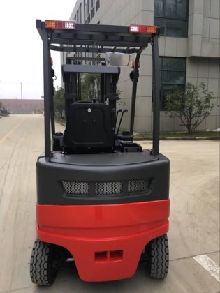 ロール紙電動フォークリフト