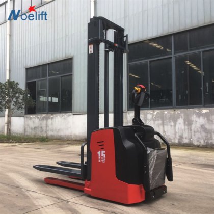 4mパレットスタッカー