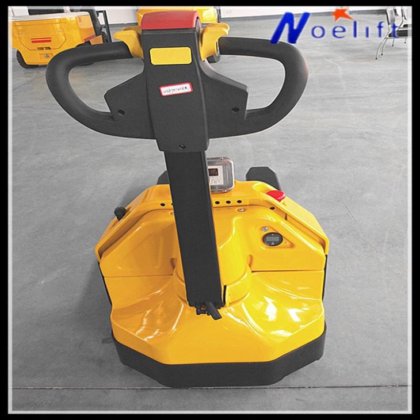 2.0 T 積載量全電動パレットジャッキ