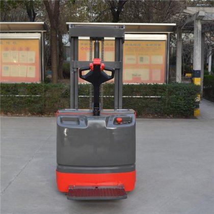 ライドオンフルパワー電動スタッカー