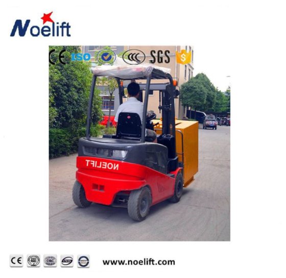 1.5トン4輪電動フォークリフト