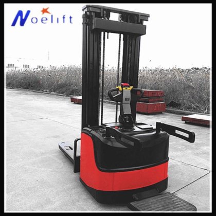 ウォークビハインドパレットストラドルスタッカー