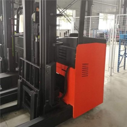 電動リーチトラックフォークリフト