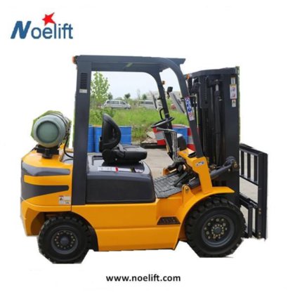 ガスフォークリフト