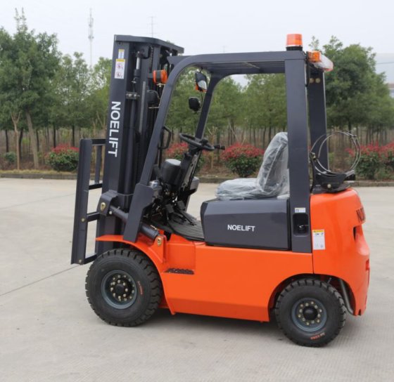 PLG LPGとガソリンのダブルパワー燃料フォークリフト