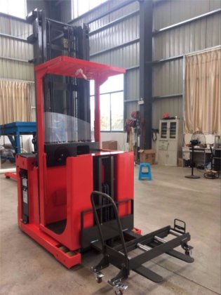 1トン電動オーダーピッカー