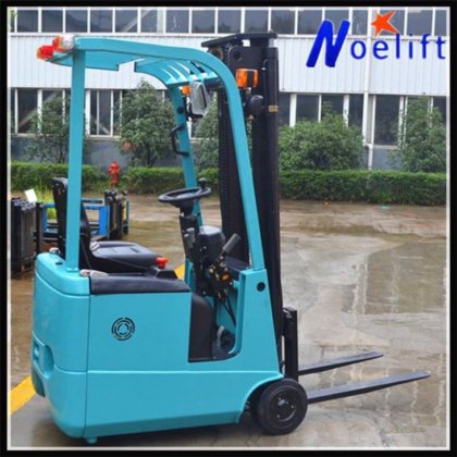 三輪バッテリー電動フォークリフト