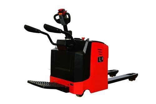 電気リーチ トラック TE40 4 トン