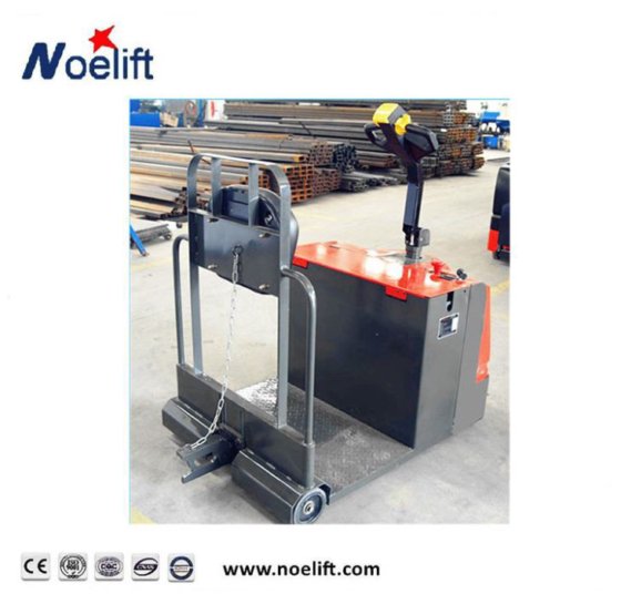 スタンドオン型電動牽引トラクター