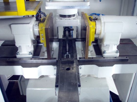 对 RÖPER H 2.5 进行大修和现代化改造