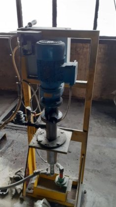 用于芯砂的螺旋搅拌机 REISAUS-BAUMBERG