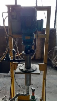 用于芯砂的螺旋搅拌机 REISAUS-BAUMBERG