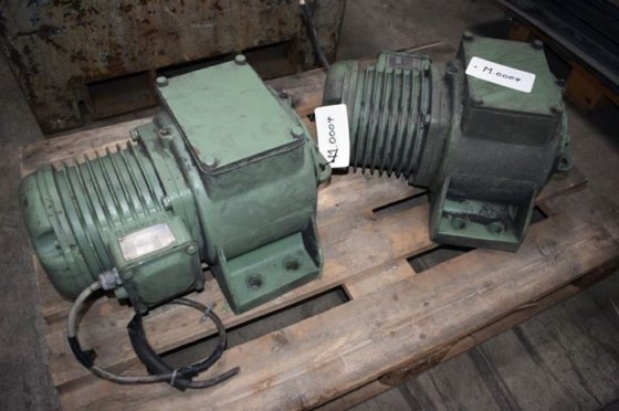 Motor vibrañ UHDE SM 21/4