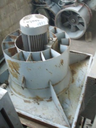 通风机直径 800 毫米，7.5 千瓦