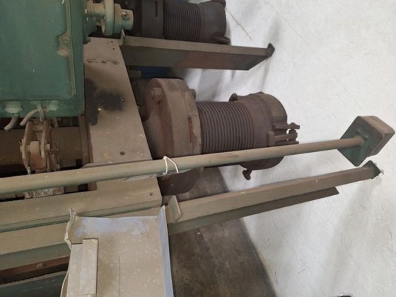 横型遠心鋳造機 VEB