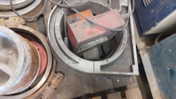 用于珠宝和小型部件的离心铸造机