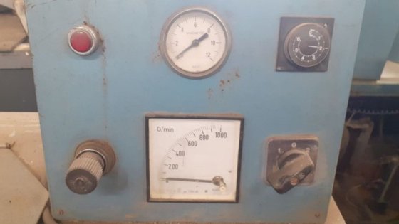 用于珠宝和小型部件的离心铸造机