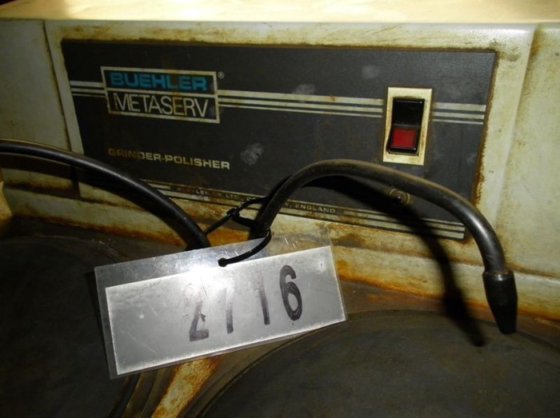 双样品抛光机 BÜHLER METASERV，直径 200 毫米