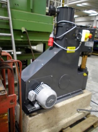 エア鍛造ハンマー、パンチ 34 kg