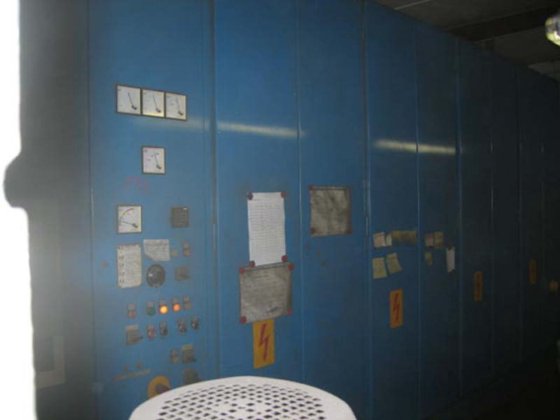 勇克感应炉，500 千克，1000 赫兹