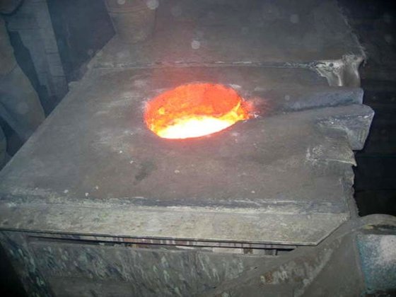 勇克感应炉，500 千克，1000 赫兹