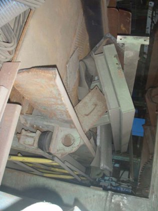 1980 滚筒式抛丸器 BMD T15，1800 千克