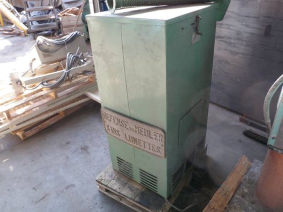 研磨机 1 块石头和 1 条研磨线