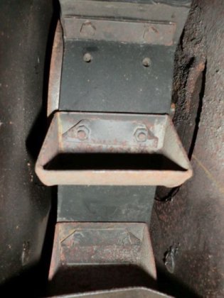 小型斗式提升机，中心距 3750 毫米