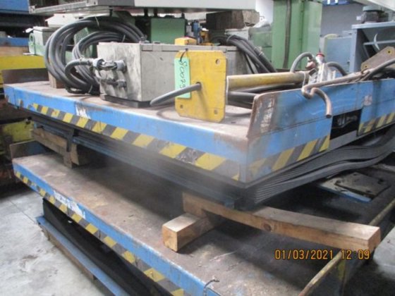 液压升降台 2060×1600mm 2t