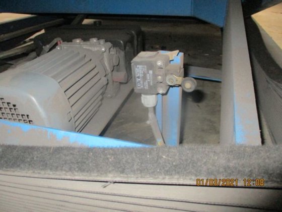 液压升降台 2060×1600mm 2t