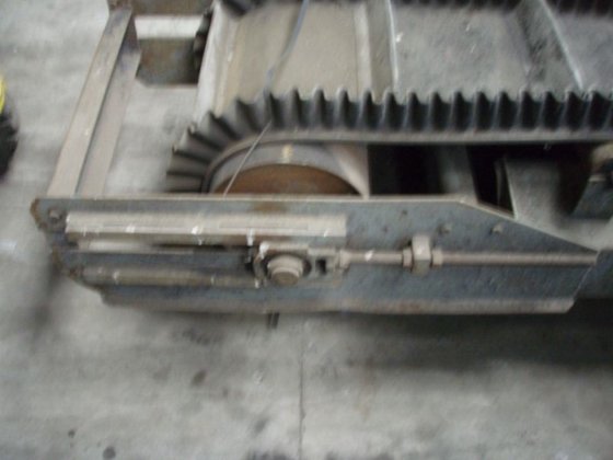 スティープベルトコンベア、バンド幅500mm