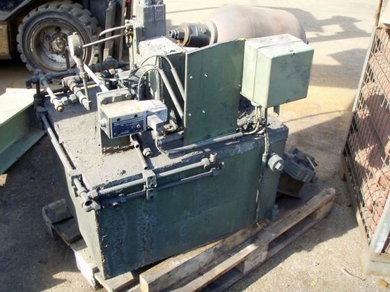 带 2 个平行圆盘的切割机，直径 300 毫米，HANS