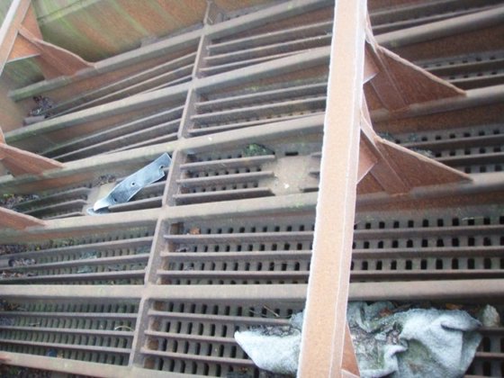 振动网格 2400 x 1500 毫米