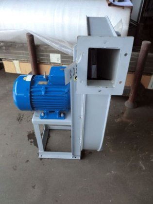 压力鼓风机，2500 m³/h，压力 6802 Pa