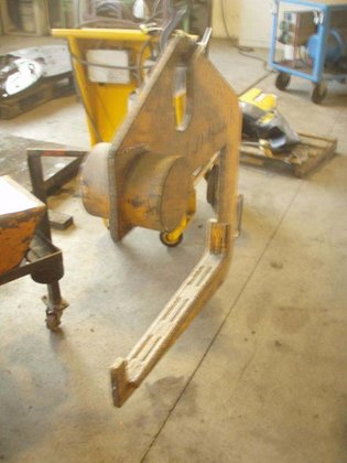 卷材提升臂 1000 千克