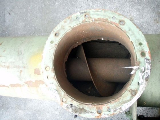 运输螺杆，4500 毫米，直径 ± 300 毫米