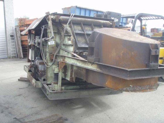 振动装载输送机 SCHENCK，3000 毫米 x 900