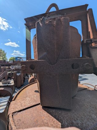 茶壶嘴勺 400 千克，1 个壶嘴，带油浴齿轮箱