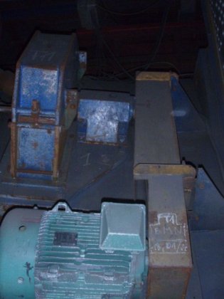 ハンガー型ショットブラストプラント SISSON-LEHMANN、タービン4基 18,5 kW